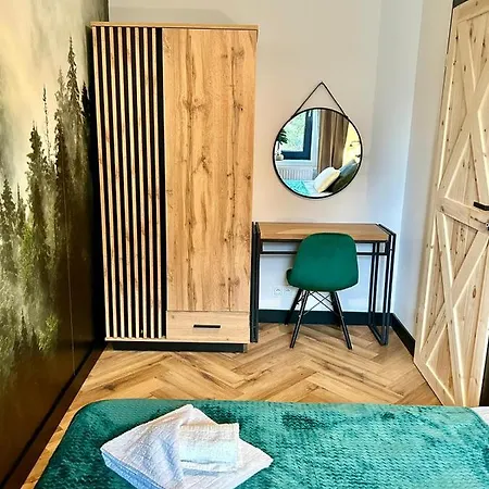 Zora Centrum + Sauna * 斯克拉斯卡波伦巴