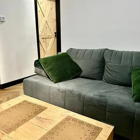 Zora Centrum + Sauna * 斯克拉斯卡波伦巴
