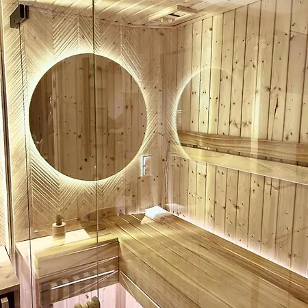 Zora Centrum + Sauna Daire Szklarska Poreba